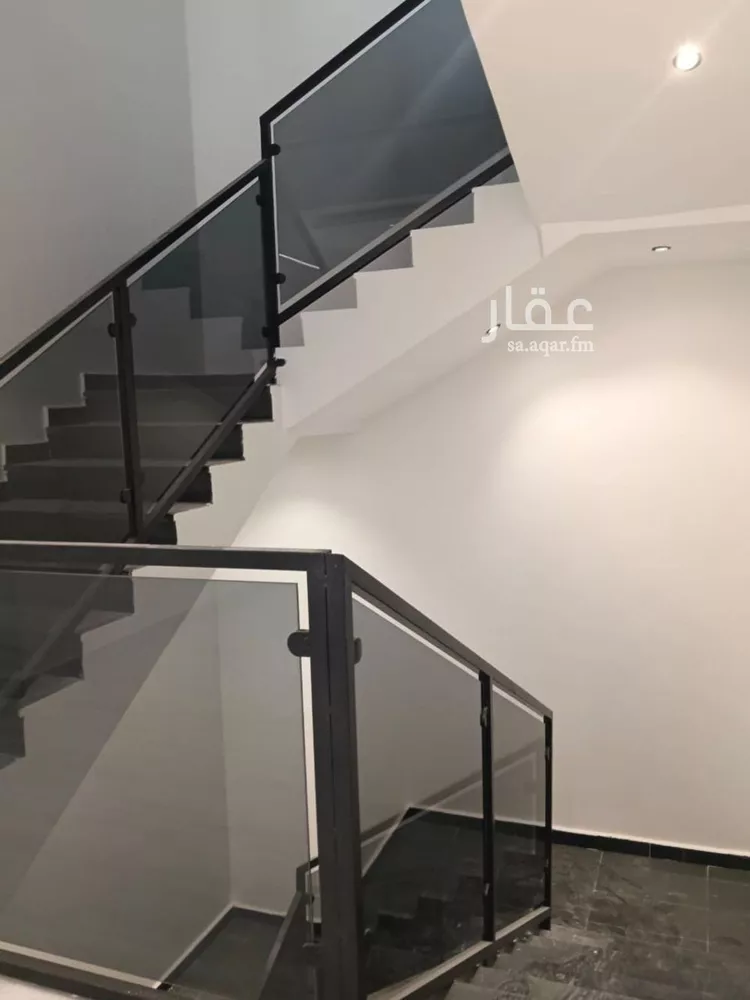 فيلا للبيع في شارع الجبل الأحمر, حي طويق, مدينة الرياض, منطقة الرياض 7