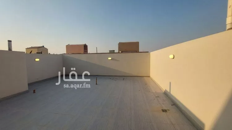 Floor for Sale in Riyadh Dhahrat Namar 11