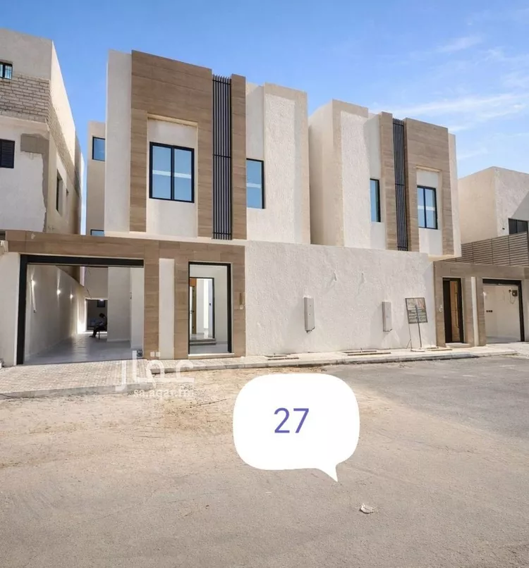 Villa for Sale in Riyadh Al Uraija Al Wusta