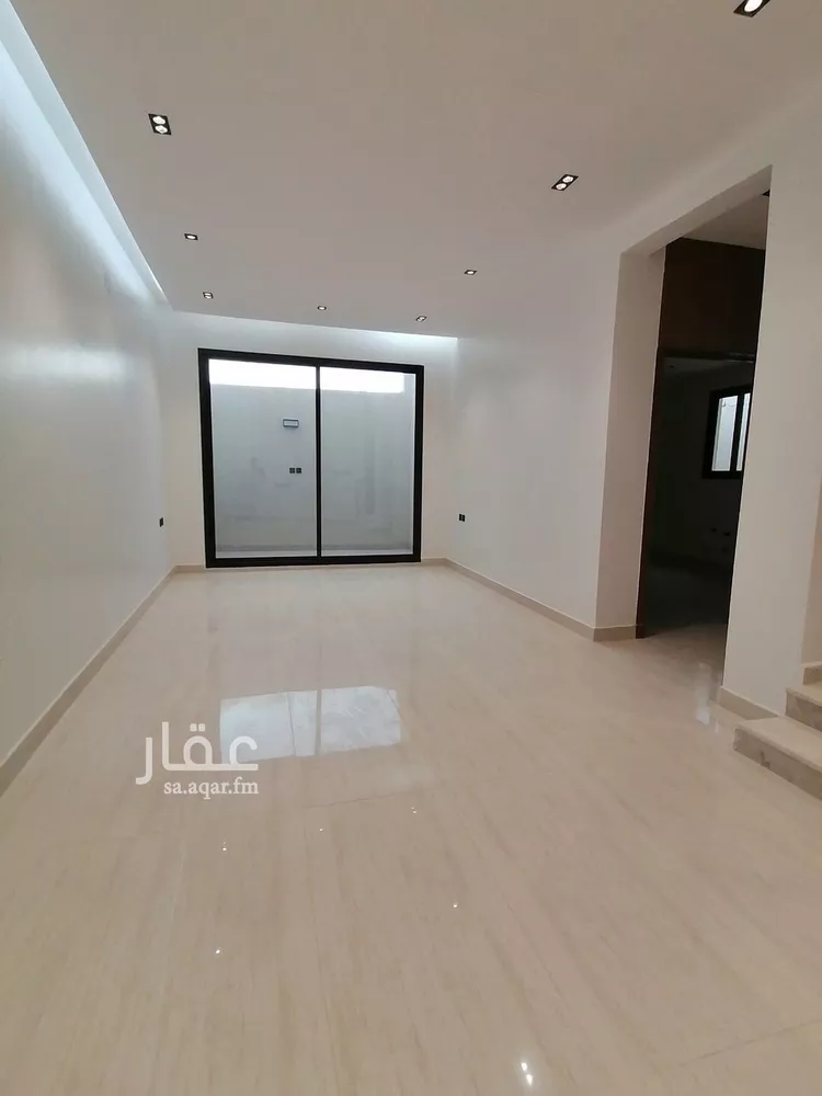 فيلا للبيع في شارع الشباب, حي طويق, مدينة الرياض, منطقة الرياض 18