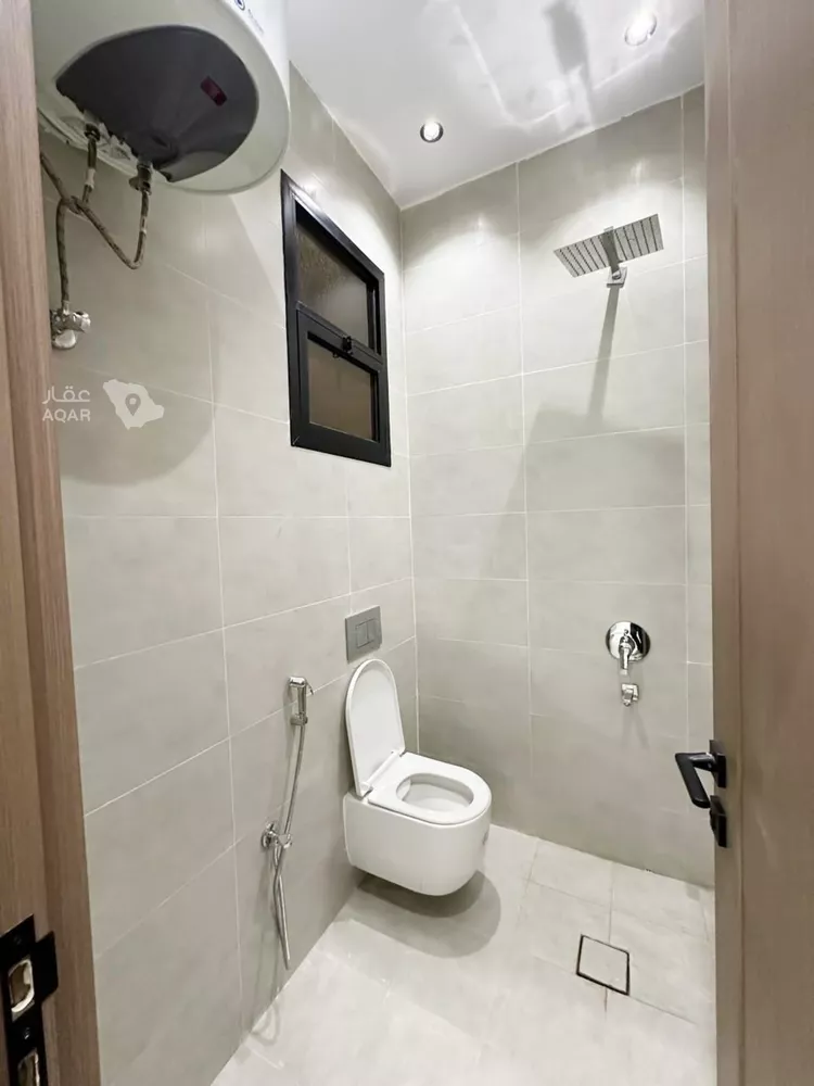 Floor for Sale in Riyadh Tuwaiq 9