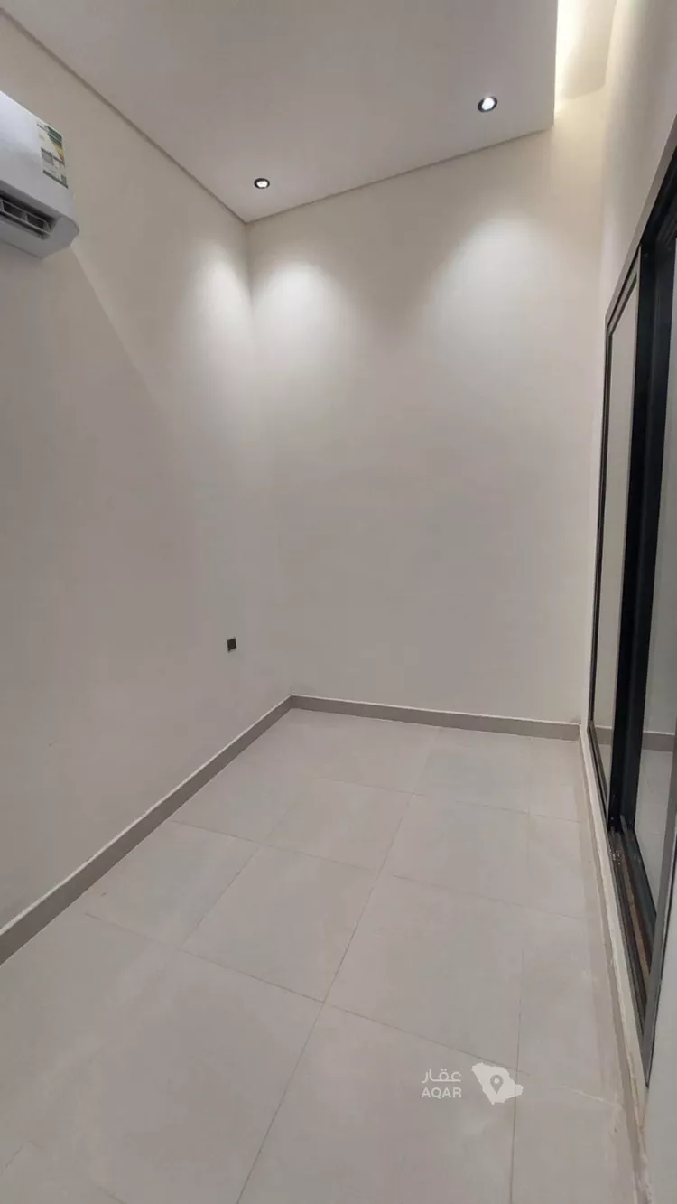 Villa for Sale in Riyadh Dirab 8
