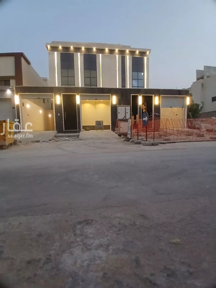 دور للبيع في شارع رفاعه بن شداد, حي طويق, مدينة الرياض, منطقة الرياض صورة 2
