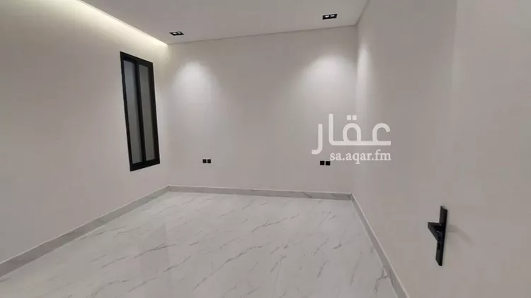 دور للبيع في شارع رفاعه بن شداد, حي طويق, مدينة الرياض, منطقة الرياض صورة 4