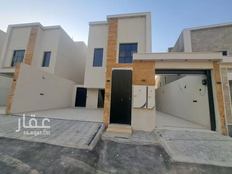 دور للبيع في حي عكاظ, مدينة الرياض, منطقة الرياض صورة 2