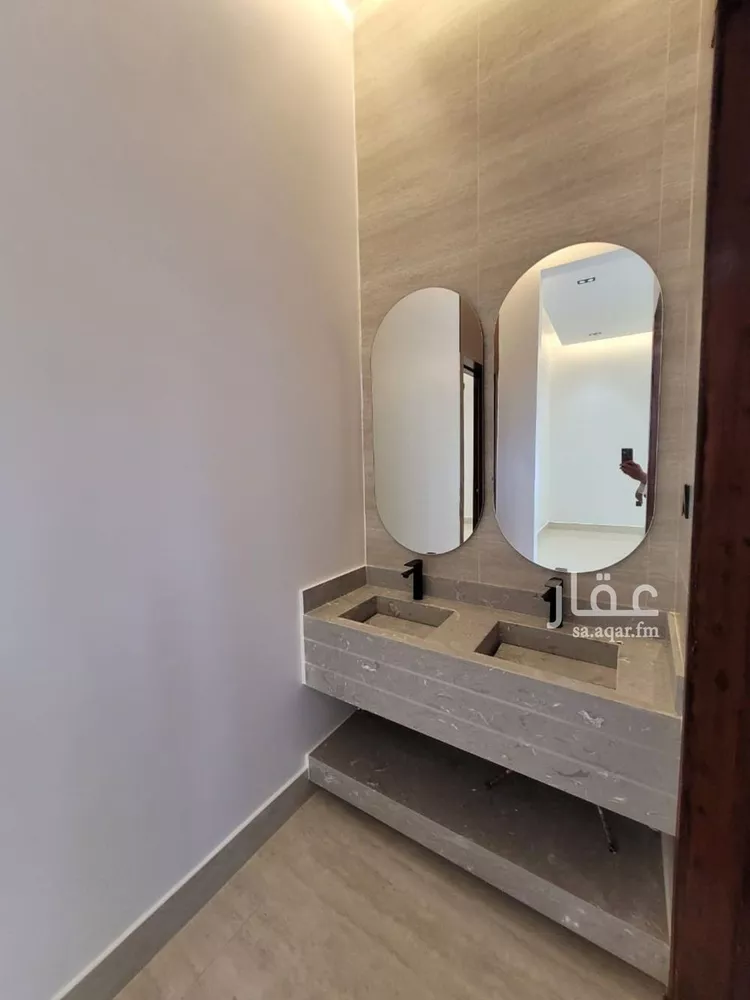 فيلا للبيع في شارع الدرس, حي طويق, مدينة الرياض, منطقة الرياض صورة 4