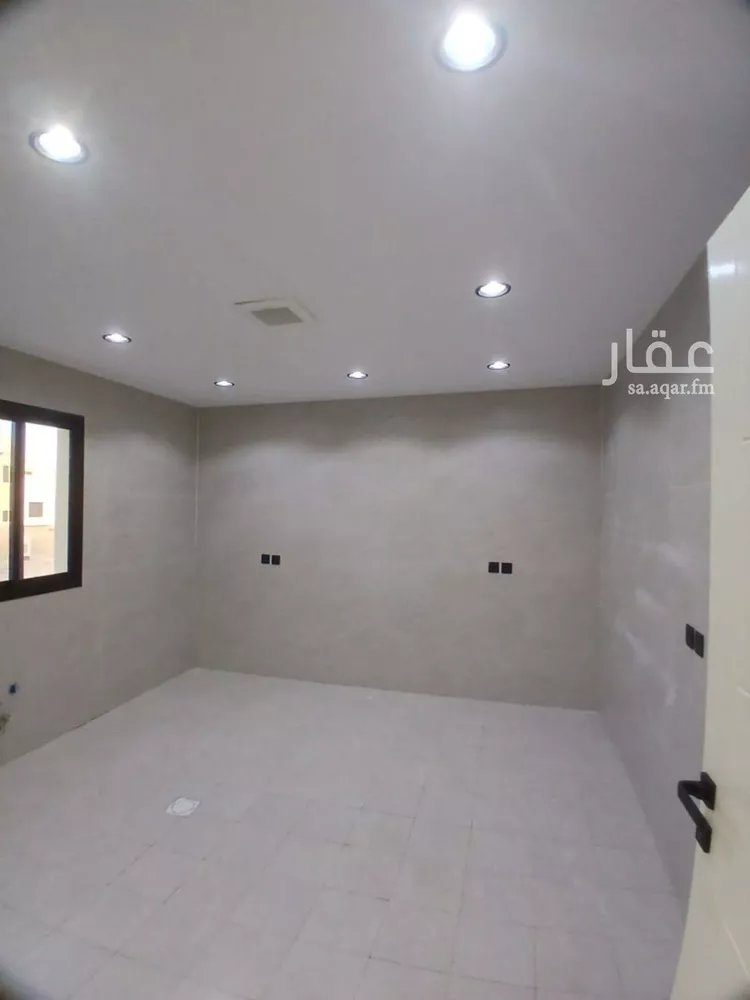 دور للبيع في حي عكاظ, مدينة الرياض, منطقة الرياض صورة 2
