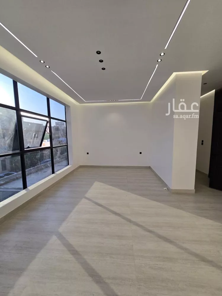 فيلا للبيع في شارع الحسن الطيبي, حي العريجاء الغربي, مدينة الرياض, منطقة الرياض 12