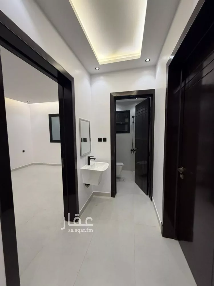 فيلا للبيع في شارع راجح ابن مزروع, حي السويدي, مدينة الرياض, منطقة الرياض صورة 3
