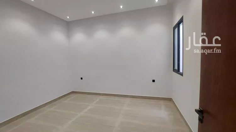 Floor for Sale in Riyadh Dhahrat Namar 16