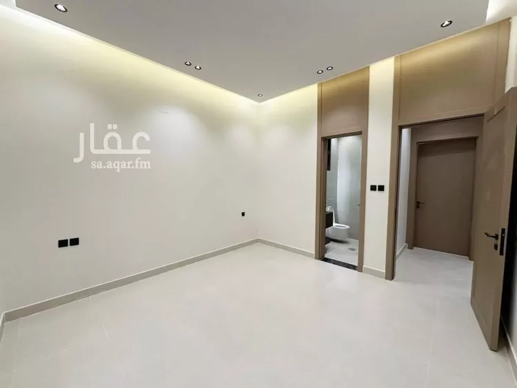دور للبيع في شارع خليل بن شاهين, حي طويق, مدينة الرياض, منطقة الرياض 21