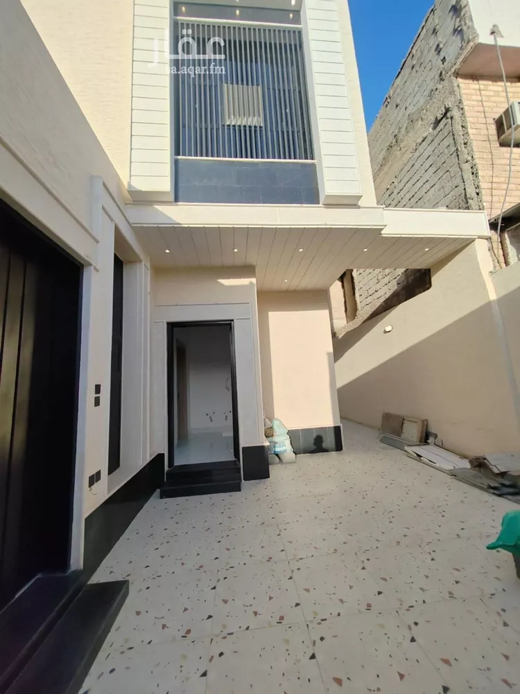 فيلا للبيع في شارع وادي مية, حي العريجاء الغربي, مدينة الرياض, منطقة الرياض صورة 3