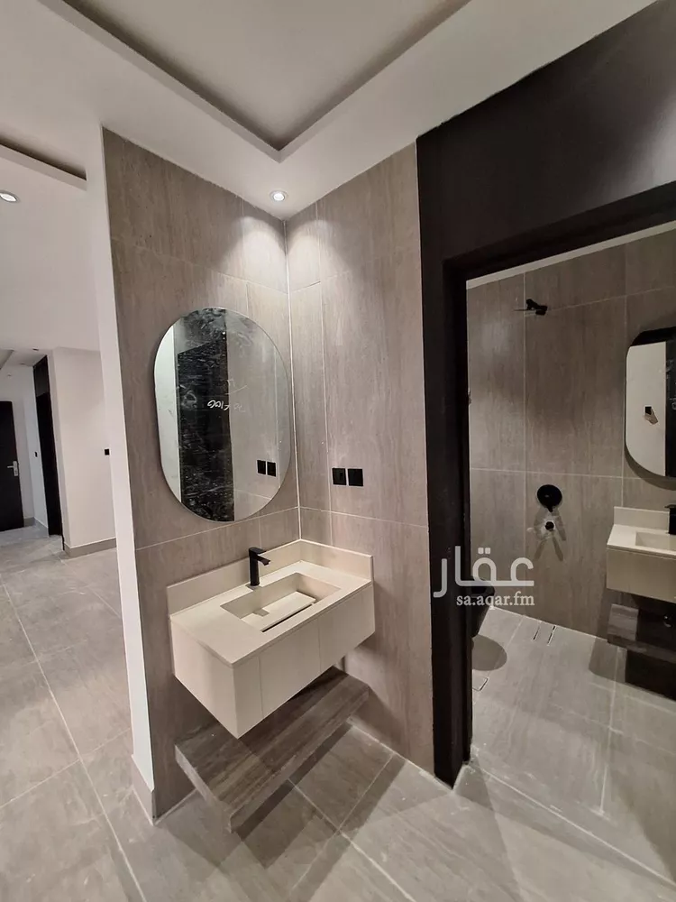 دور للبيع في شارع رفاعه بن شداد, حي طويق, مدينة الرياض, منطقة الرياض صورة 4