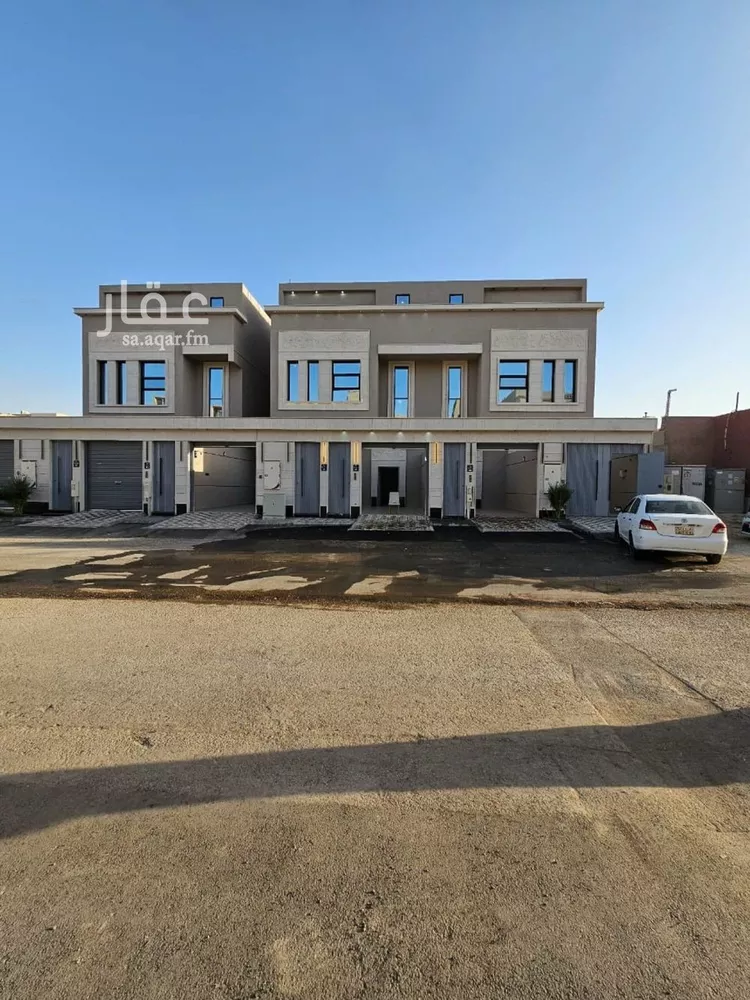 دور للبيع في شارع ابن المعري, حي العوالي, مدينة الرياض, منطقة الرياض صورة 3