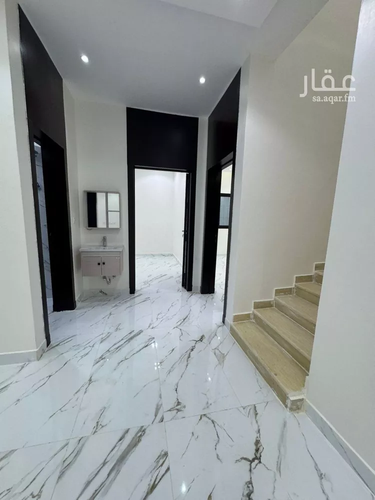 فيلا للبيع في شارع يحيى بن أبي المعالي, حي العريجاء الغربي, مدينة الرياض, منطقة الرياض صورة 4