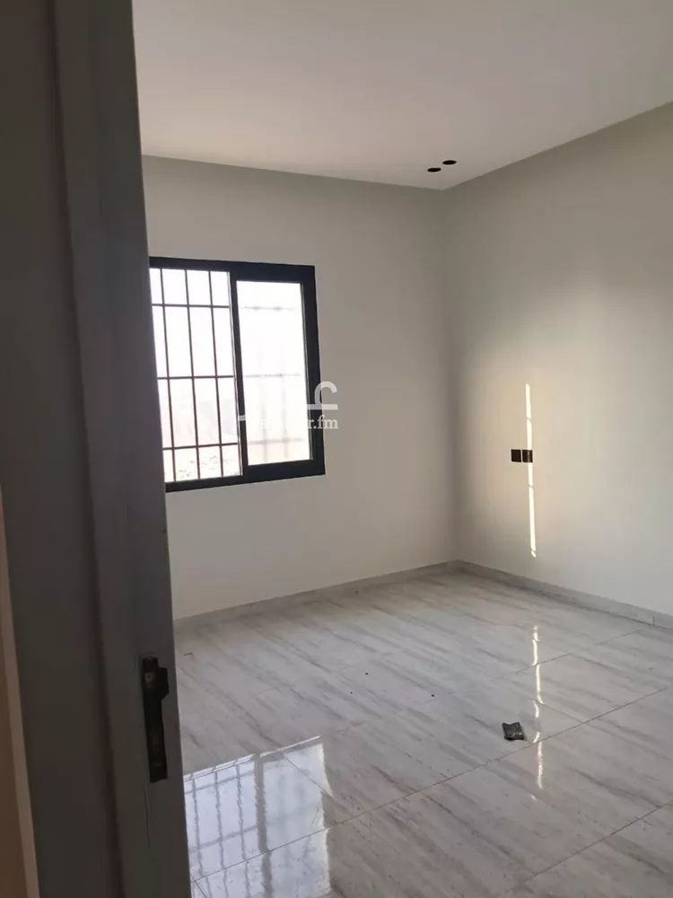 فيلا للبيع في شارع الجبل الأحمر, حي طويق, مدينة الرياض, منطقة الرياض 11
