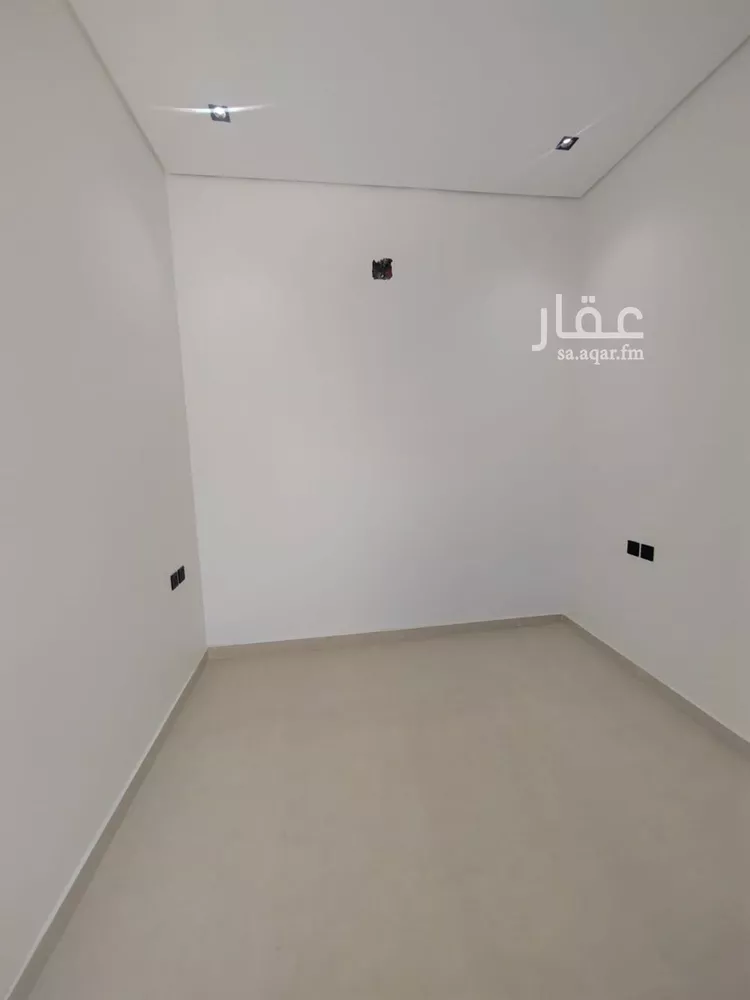 دور للبيع في شارع طفيلة, حي الحزم, مدينة الرياض, منطقة الرياض 15