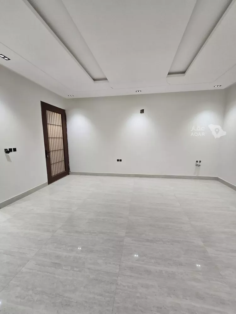 دور للبيع في شارع الكامل المسعودي, حي طويق, مدينة الرياض, منطقة الرياض 8
