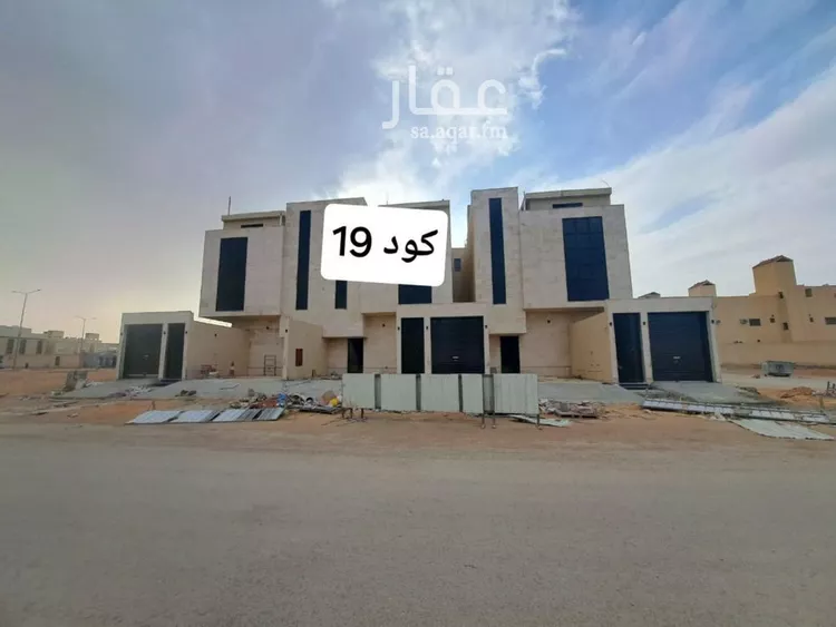 دور للبيع في شارع أحمد المخللاتي, حي طويق, مدينة الرياض, منطقة الرياض