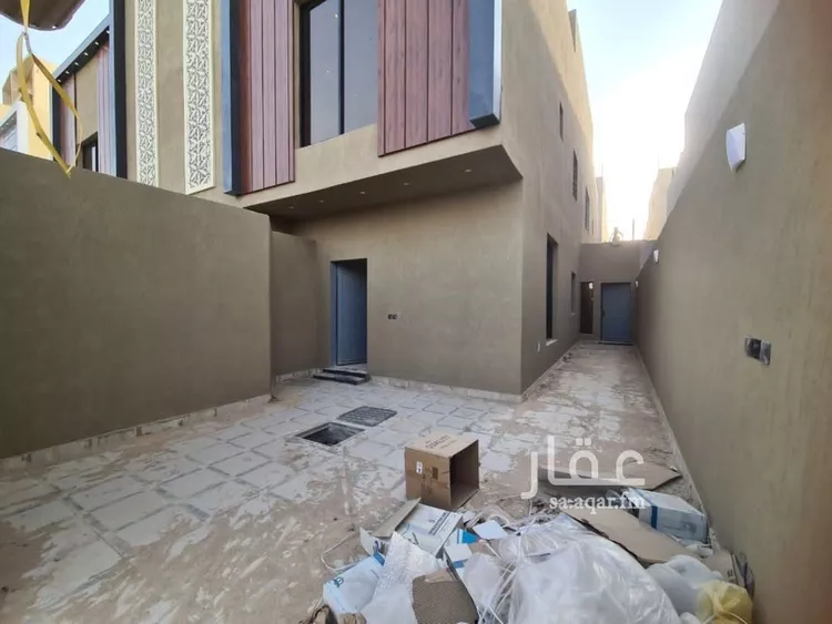دور للبيع في شارع القناني, حي عكاظ, مدينة الرياض, منطقة الرياض صورة 4