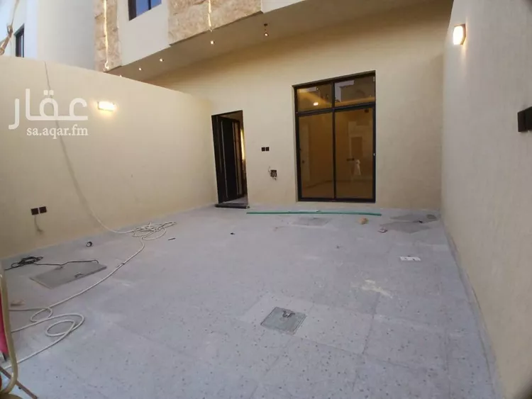فيلا للبيع في شارع ابن المنذر, حي عكاظ, مدينة الرياض, منطقة الرياض صورة 3