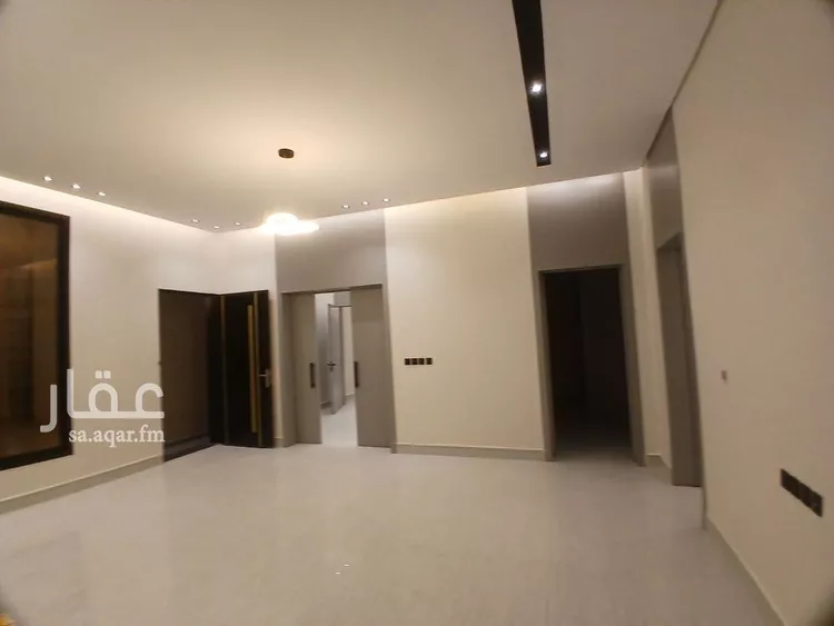 دور للبيع في شارع الرشيد التاجر, حي عكاظ, مدينة الرياض, منطقة الرياض صورة 4
