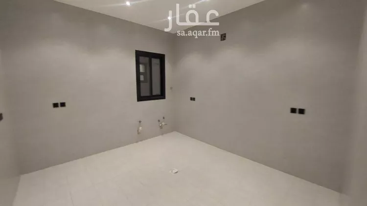 فيلا للبيع في شارع يحيى بن ظهيره, حي العوالي, مدينة الرياض, منطقة الرياض صورة 5