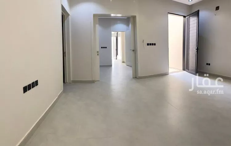 Floor for Sale in Riyadh Tuwaiq صورة 4