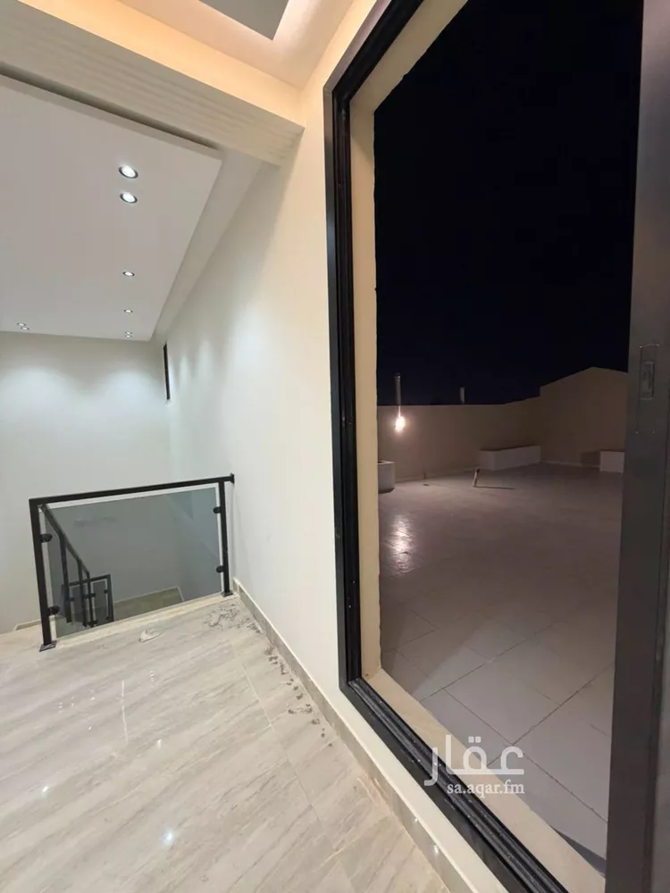 فيلا للبيع في شارع ابن خزرج, حي العريجاء الغربي, مدينة الرياض, منطقة الرياض صورة 5