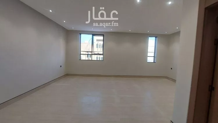 فيلا للبيع في شارع عقبة بن كعب, حي العريجاء الغربي, مدينة الرياض, منطقة الرياض 13
