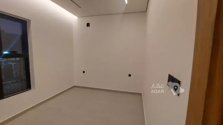 دور للبيع في شارع حواريه, حي الحزم, مدينة الرياض, منطقة الرياض 4