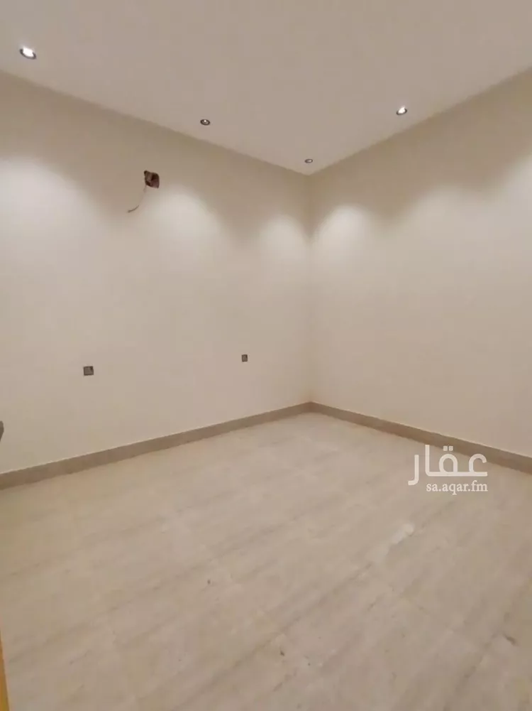 دور للبيع في شارع بشير بن صفوان, حي طويق, مدينة الرياض, منطقة الرياض صورة 5