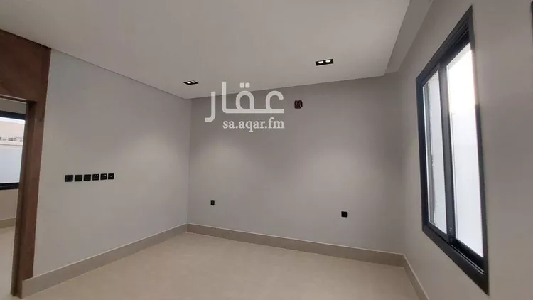فيلا للبيع في شارع حامد عبدالحفيظ, حي عكاظ, مدينة الرياض, منطقة الرياض صورة 2