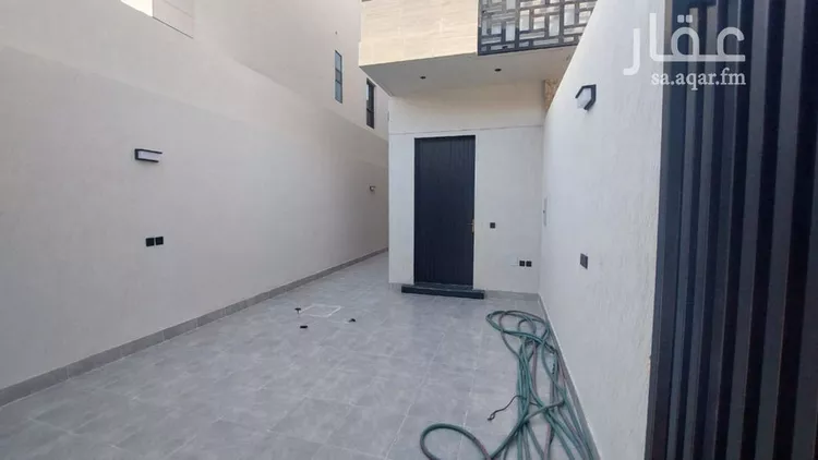 دور للبيع في شارع خلف بن أبي القاسم, حي طويق, مدينة الرياض, منطقة الرياض صورة 3