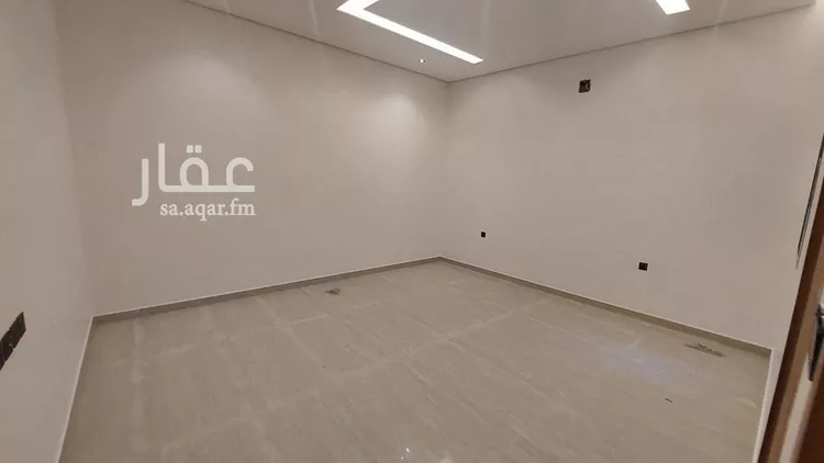 دور للبيع في شارع روضه الخشم, حي الحزم, مدينة الرياض, منطقة الرياض صورة 2