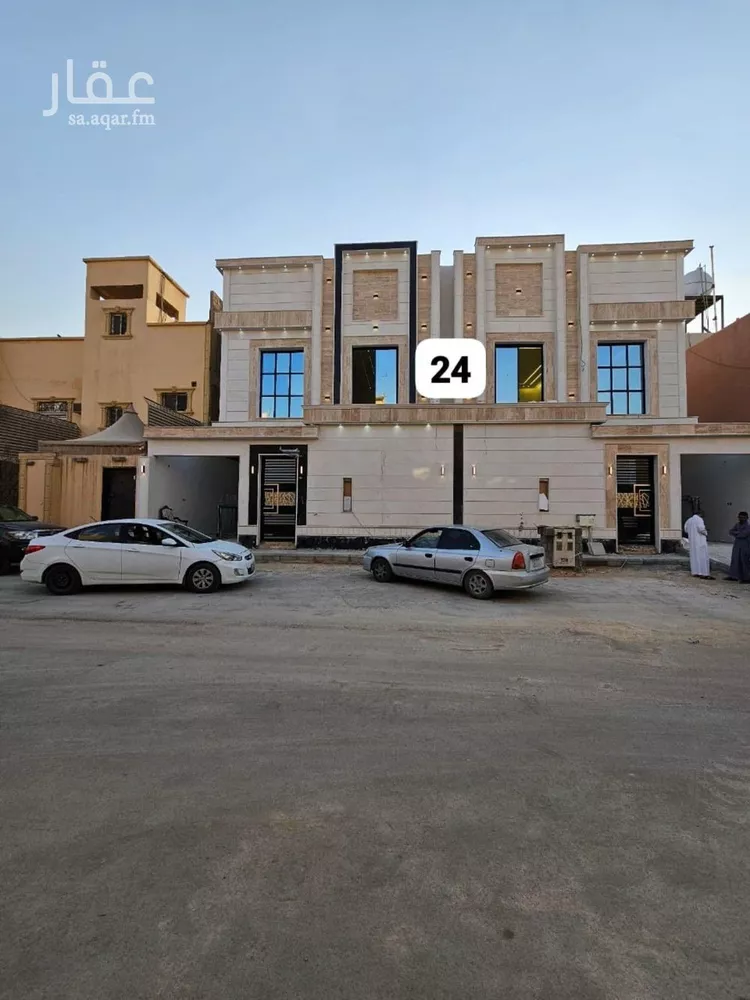 فيلا للبيع في شارع الفتح بن الحجاج, حي العريجاء الأوسط, مدينة الرياض, منطقة الرياض