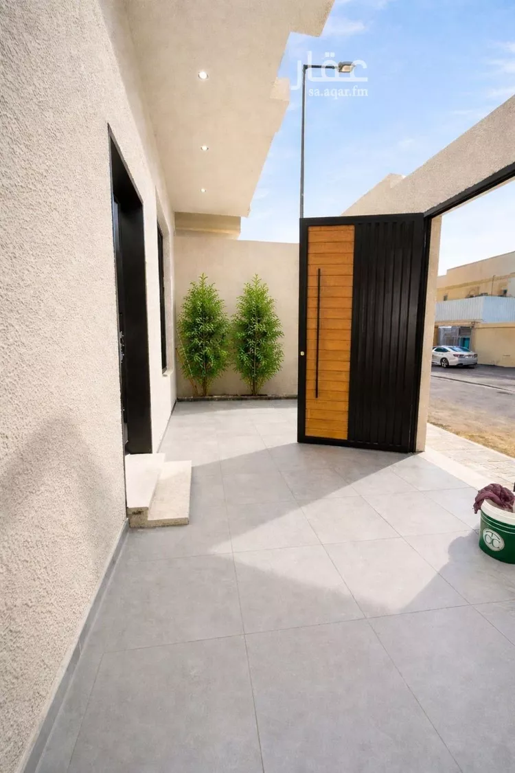 فيلا للبيع في شارع خارجة بن خذاقة, حي العريجاء الأوسط, مدينة الرياض, منطقة الرياض صورة 5
