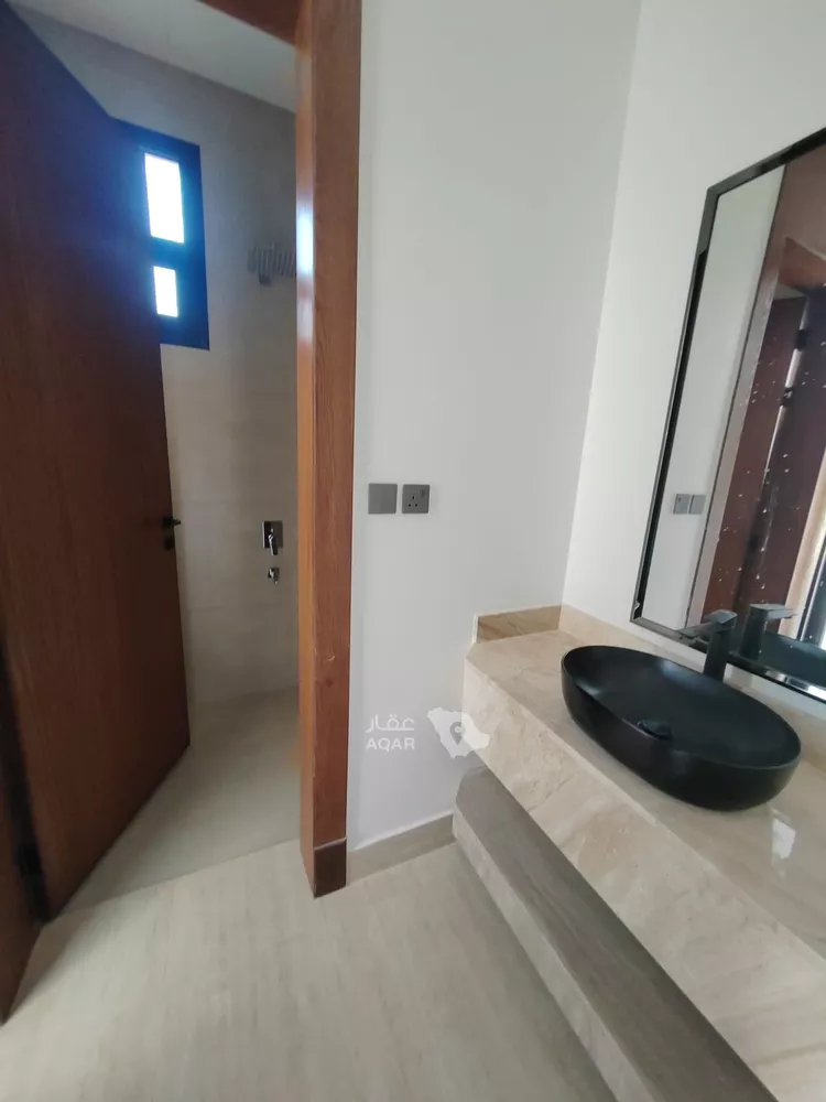 دور للبيع في شارع علي بن يعيش, حي السويدي الغربي, مدينة الرياض, منطقة الرياض 9