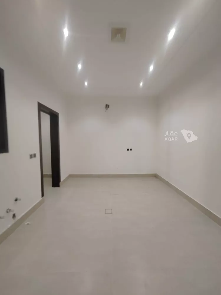 فيلا للبيع في شارع النقال, حي طويق, مدينة الرياض, منطقة الرياض 8