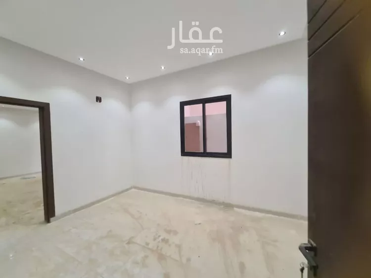 دور للبيع في شارع خيمر, حي عكاظ, مدينة الرياض, منطقة الرياض صورة 3