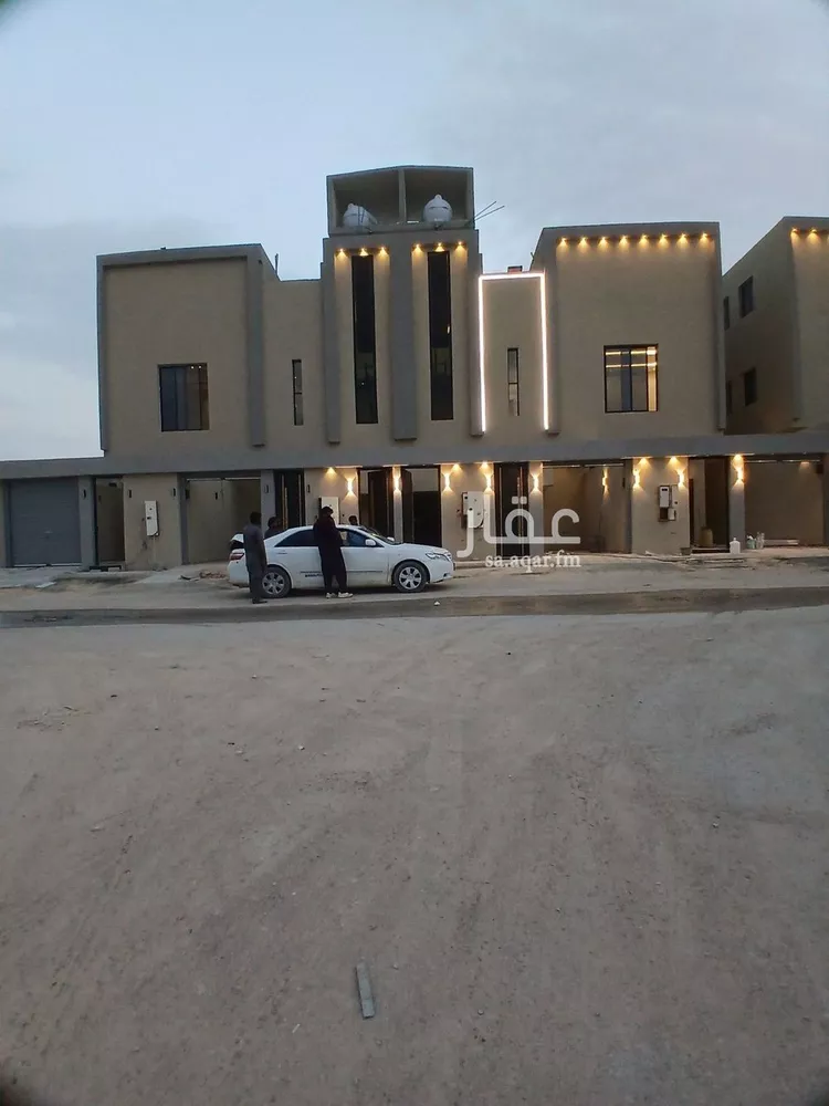 دور للبيع في شارع الرشيد التاجر, حي عكاظ, مدينة الرياض, منطقة الرياض صورة 2