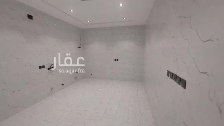 دور للبيع في حي عكاظ, مدينة الرياض, منطقة الرياض صورة 5