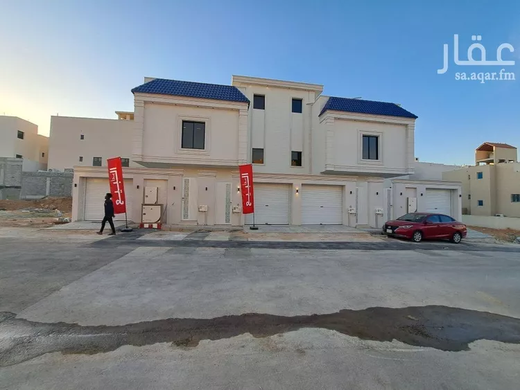 دور للبيع في شارع الدوار, حي الحزم, مدينة الرياض, منطقة الرياض صورة 2