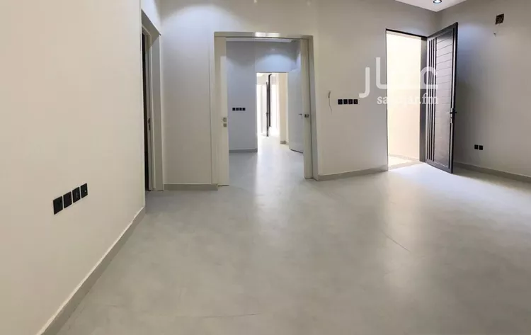 دور للبيع في شارع أحمد بن الحسين المروزي, حي طويق, مدينة الرياض, منطقة الرياض 8