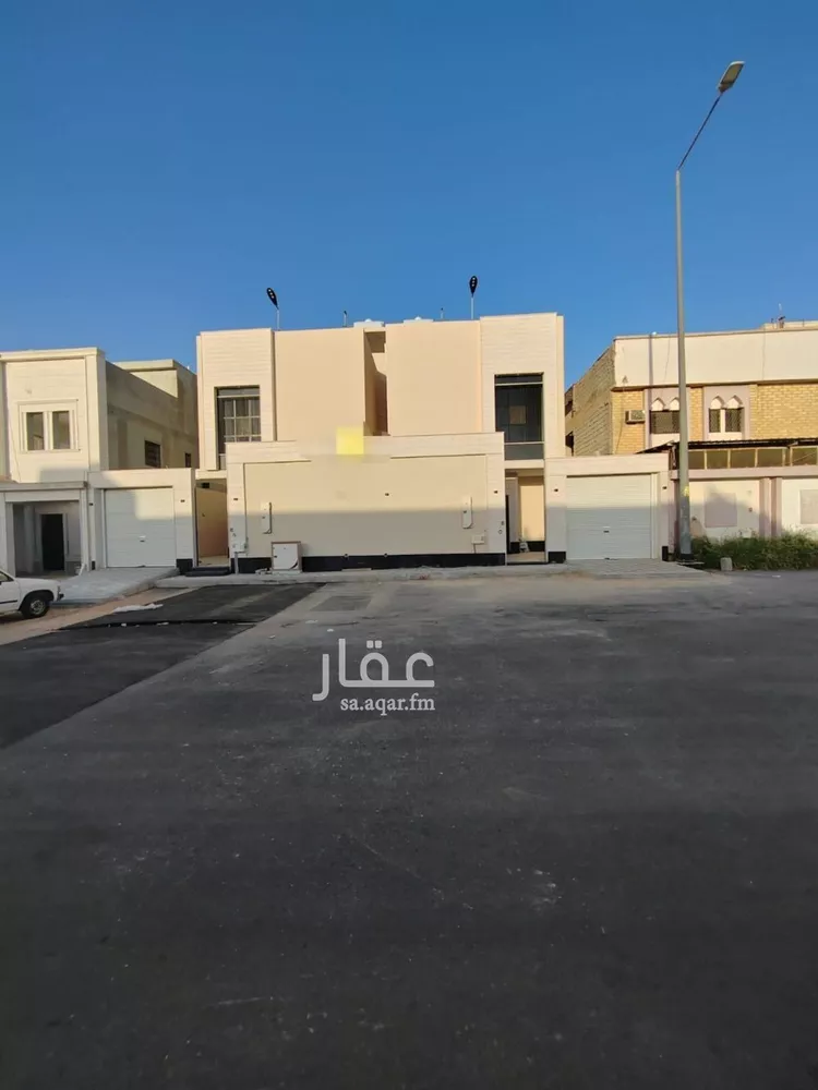 فيلا للبيع في شارع وادي مية, حي العريجاء الغربي, مدينة الرياض, منطقة الرياض صورة 2