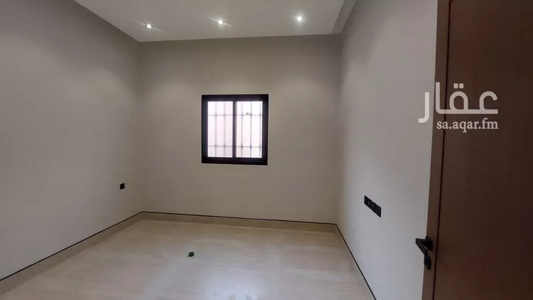 فيلا للبيع في شارع عقبة بن كعب, حي العريجاء الغربي, مدينة الرياض, منطقة الرياض 10