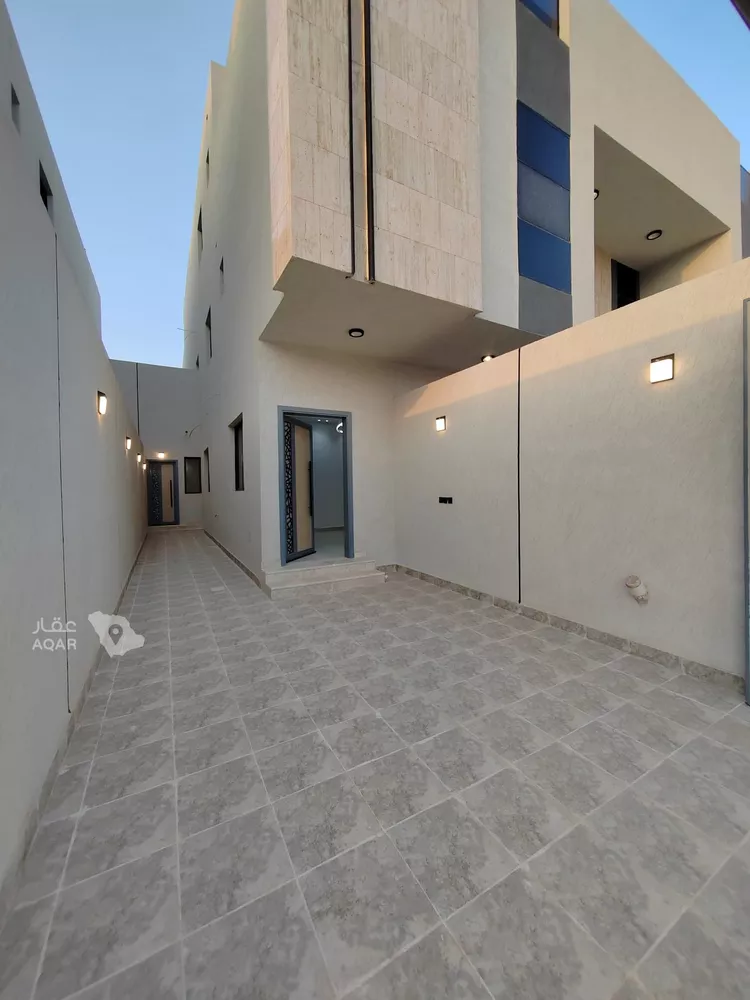 دور للبيع في شارع عبدالرحمن الدمياطي, حي طويق, مدينة الرياض, منطقة الرياض صورة 2