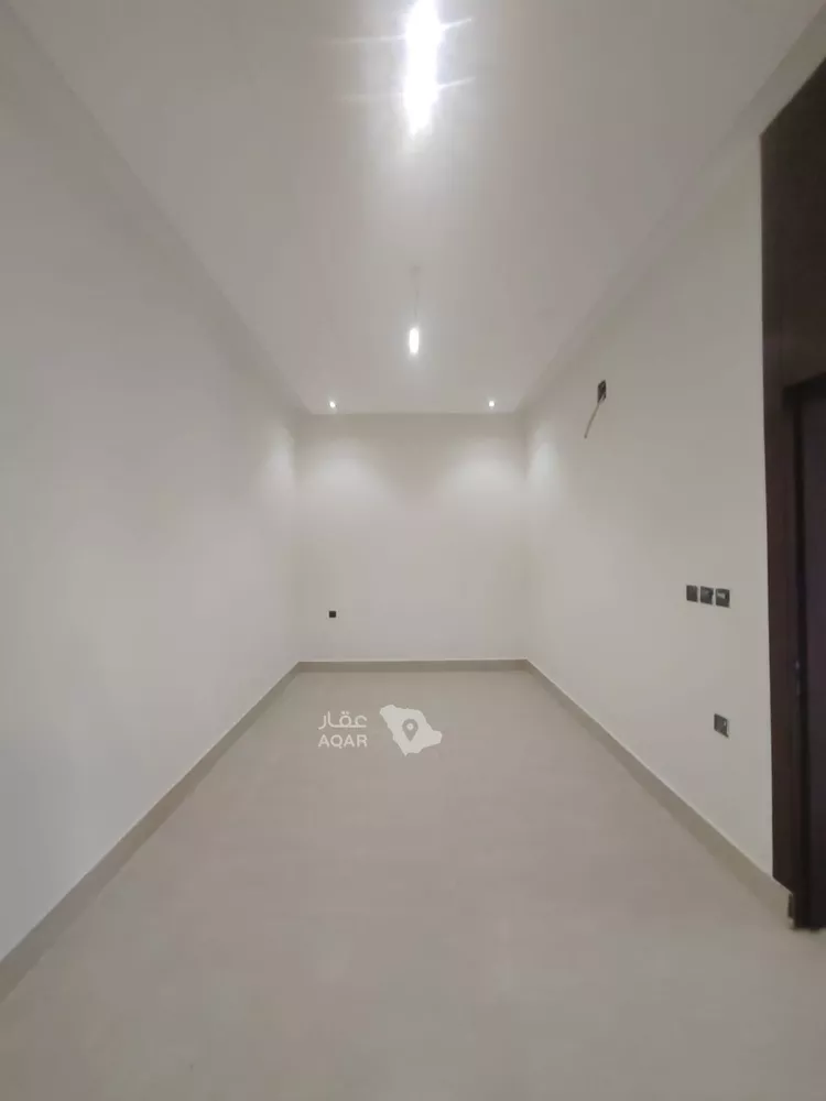 فيلا للبيع في شارع النقال, حي طويق, مدينة الرياض, منطقة الرياض 12