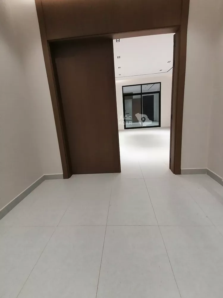 فيلا للبيع في شارع عبدالله بن دخيل, حي العريجاء الغربي, مدينة الرياض, منطقة الرياض 13