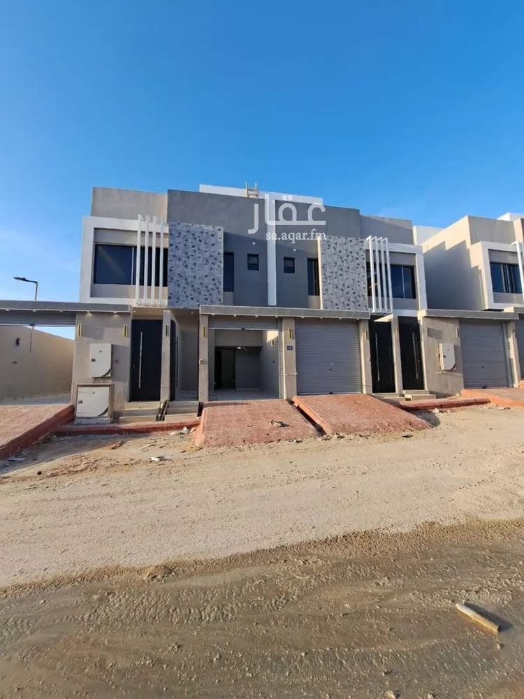 دور للبيع في شارع ابن نعيم, حي طيبة, مدينة الرياض, منطقة الرياض صورة 2